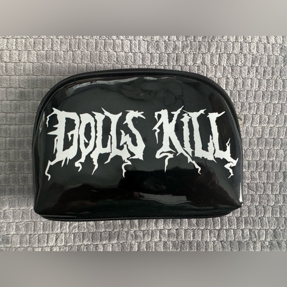 NWT Dolls Kill Patent Leather Cosmetic Bag - Picture 3 of 7